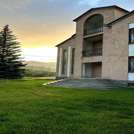 Luse Guest House Ijevan Exterior foto